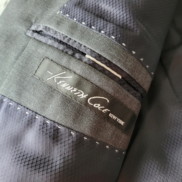 Kenneth Cole Gray & Purple Lined Suit Jacket 42R 36W - Picture 4 of 6